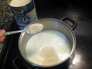 Рецепт манной каши на молоке и воде