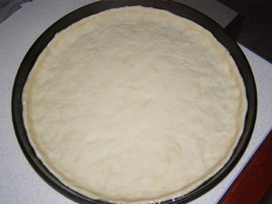 Дрожжевое быстрое тесто для пиццы 