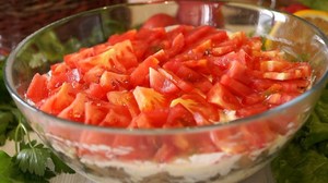 Салат из овощей с мясом