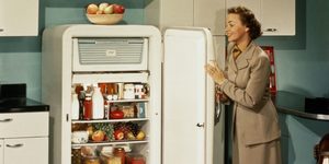 Куда деть старый холодильник, и как вывезти его бесплатно