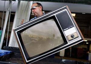 Утилизация старых телевизоров 